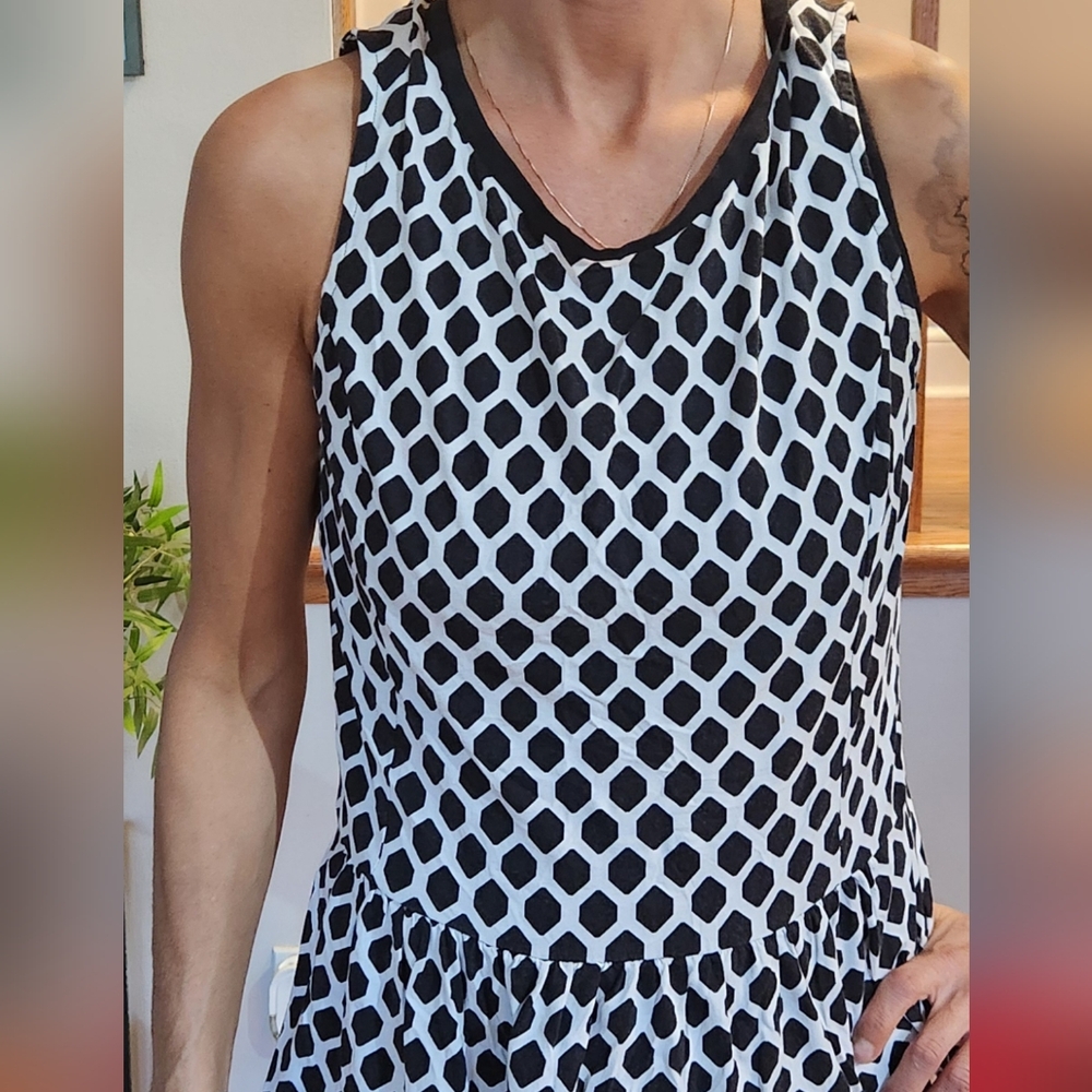 Ladies Sleeveless shirt